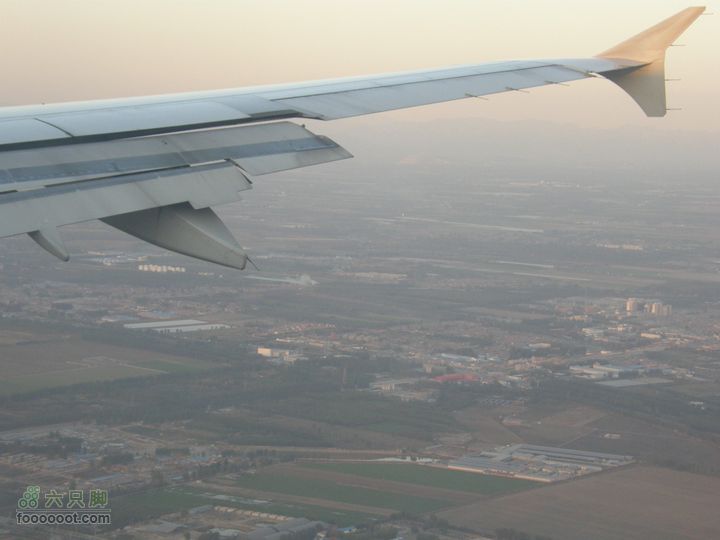 四迹合一（飞机、动车组、汽车、步行速度大比拼）PA300850