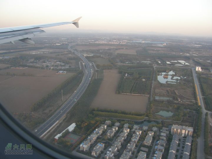 四迹合一（飞机、动车组、汽车、步行速度大比拼）PA300856