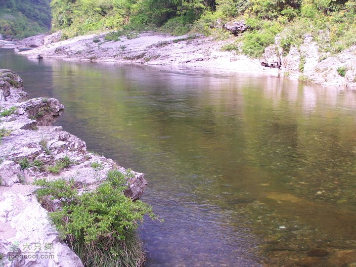 2007.5.1游览光雾山2D100_5275