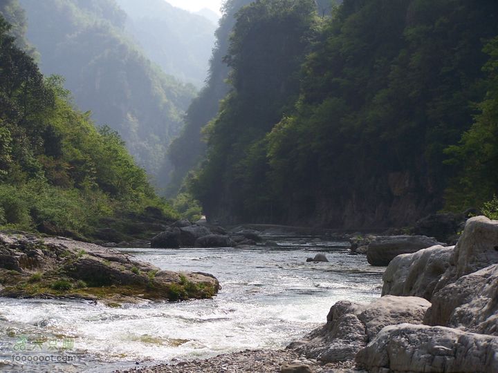 2007.5.1游览光雾山2D100_5278