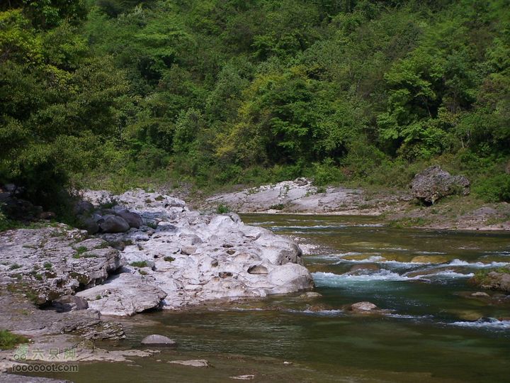 2007.5.1游览光雾山2D100_5280