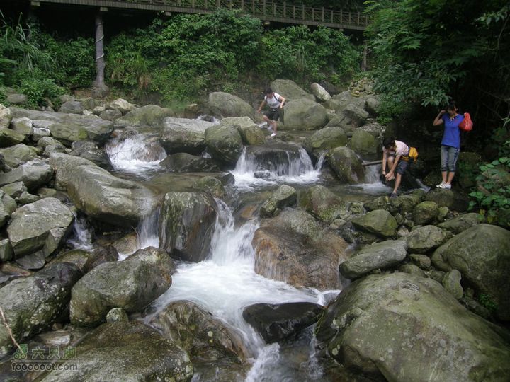 登山上水口，溯溪明月山P6123390