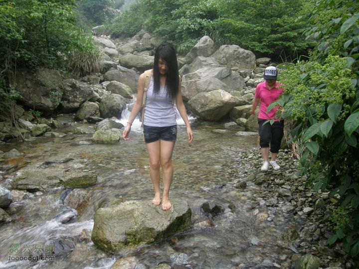 登山上水口，溯溪明月山P6123379