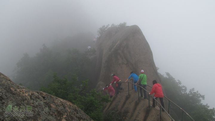 丹东凤凰山 紫阳观-烽火台-罗汉峰-将军峰-老牛背-百步紧-老虎口-箭眼-恋人石-将军泉IMG_3010