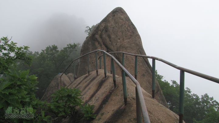丹东凤凰山 紫阳观-烽火台-罗汉峰-将军峰-老牛背-百步紧-老虎口-箭眼-恋人石-将军泉IMG_3016