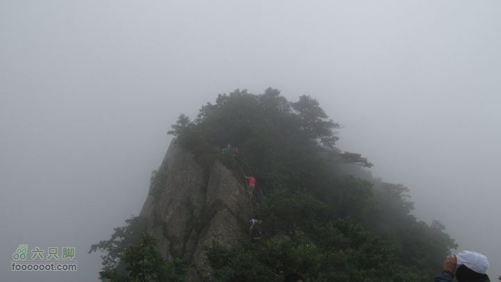 丹东凤凰山 紫阳观-烽火台-罗汉峰-将军峰-老牛背-百步紧-老虎口-箭眼-恋人石-将军泉IMG_3017