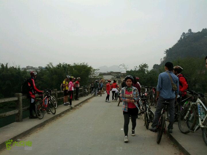清远沙河镇穿越十里竹廊经浸潭镇到桃花源2012-12-16 11:32:11