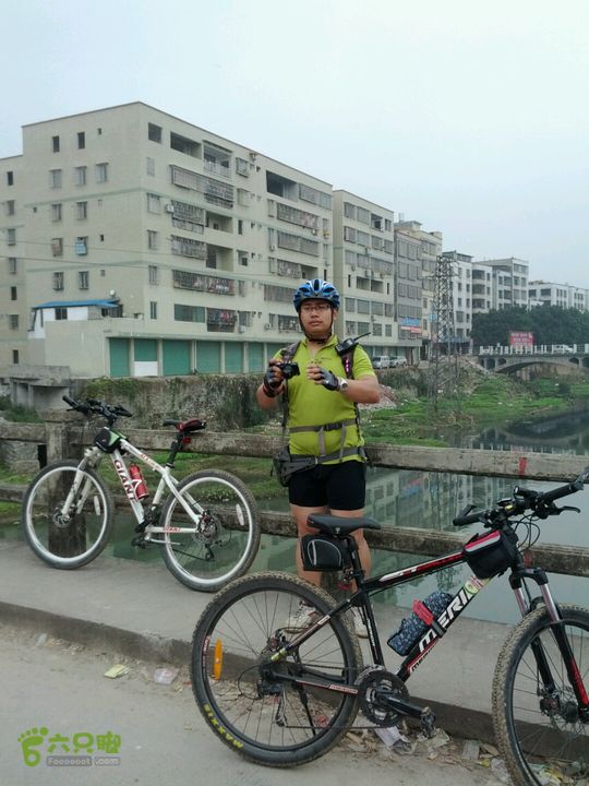 清远沙河镇穿越十里竹廊经浸潭镇到桃花源2012-12-16 11:34:31