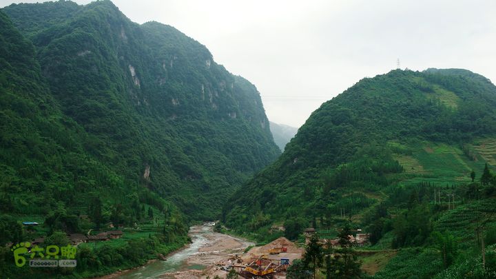 鱼进沟三合乡穿越牛背山-20150622-165019